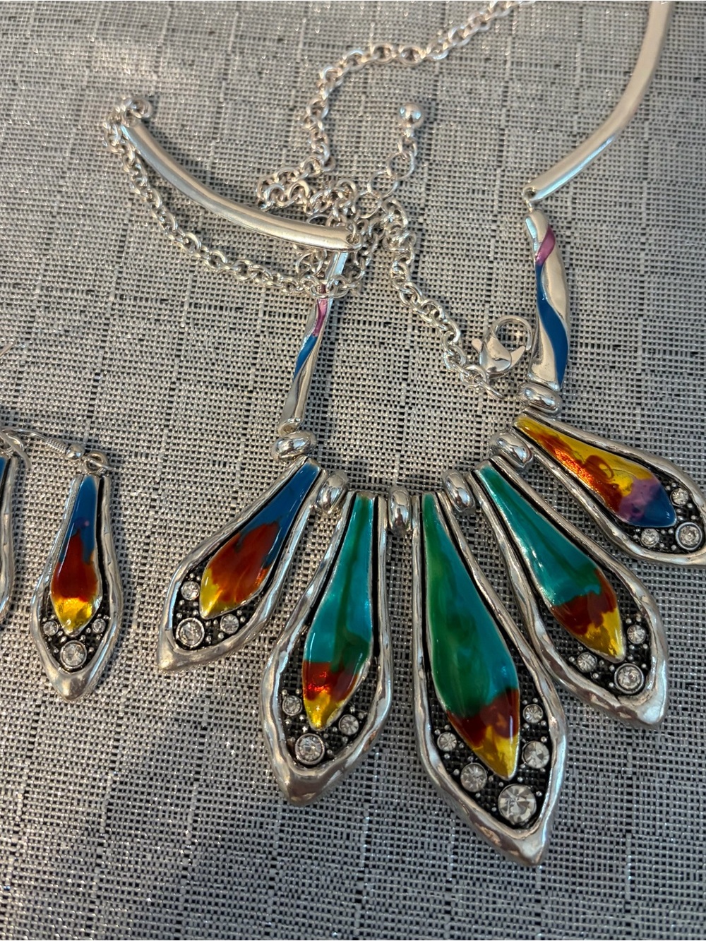 Multicolor Teardrop Statement Necklace and Earring Set - Silver Tone